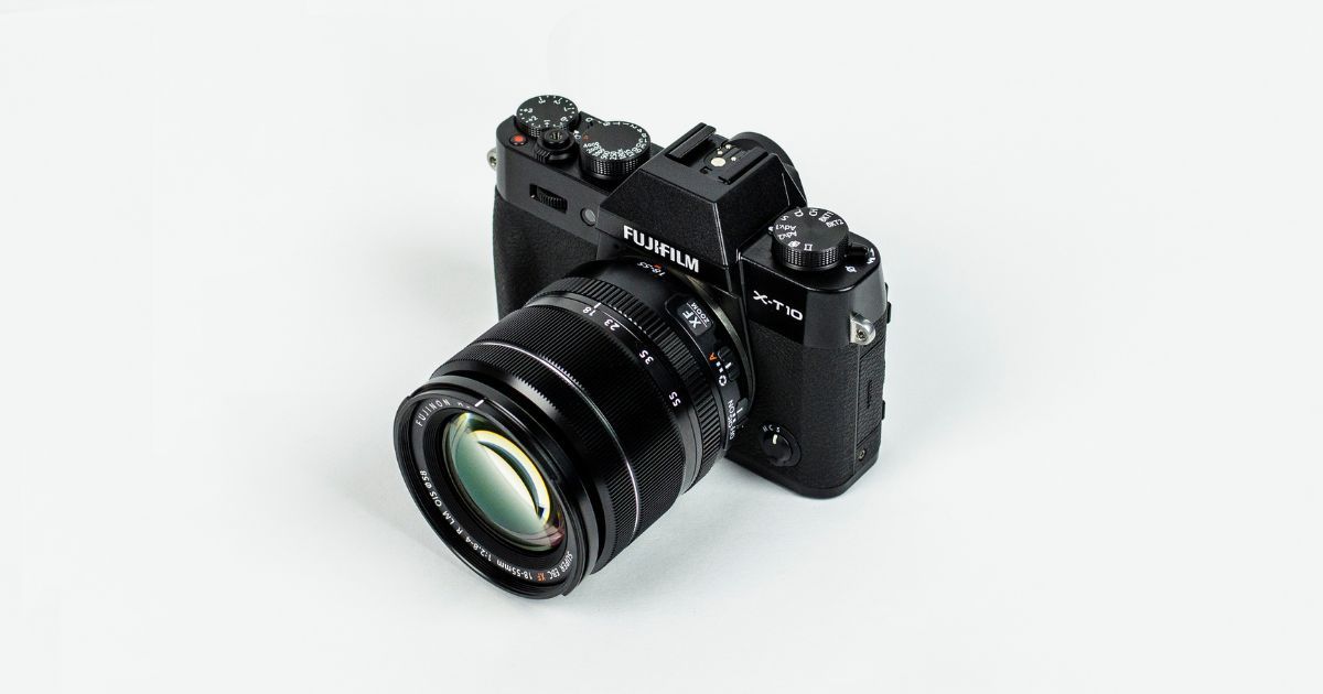 Best Camera for Hiking Kilimanjaro - Mirrorless