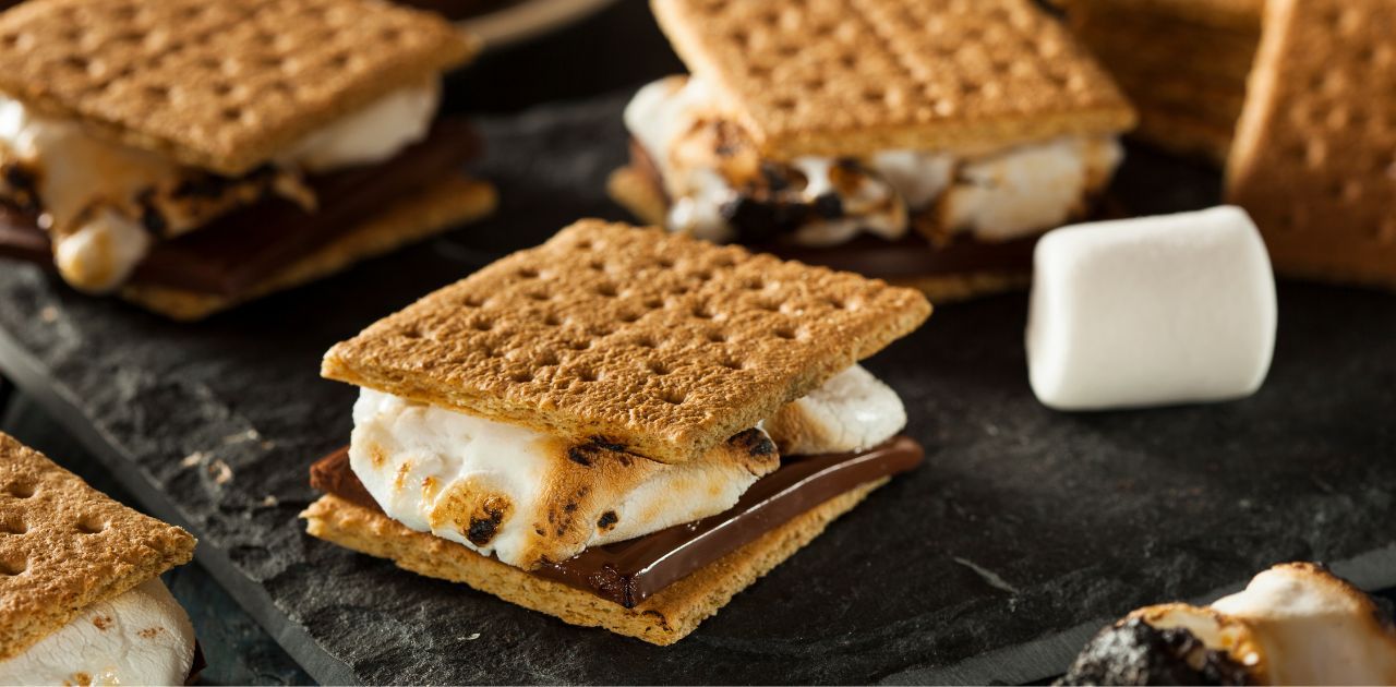 Camping Dessert Ideas - Smores