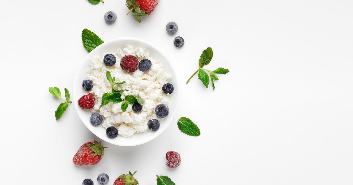 Cottage Cheese and Fruit Bowl