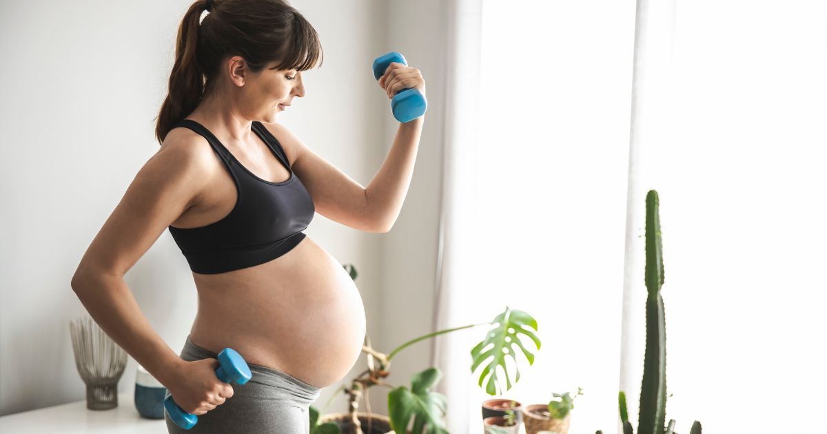 pregnant woman exercising
