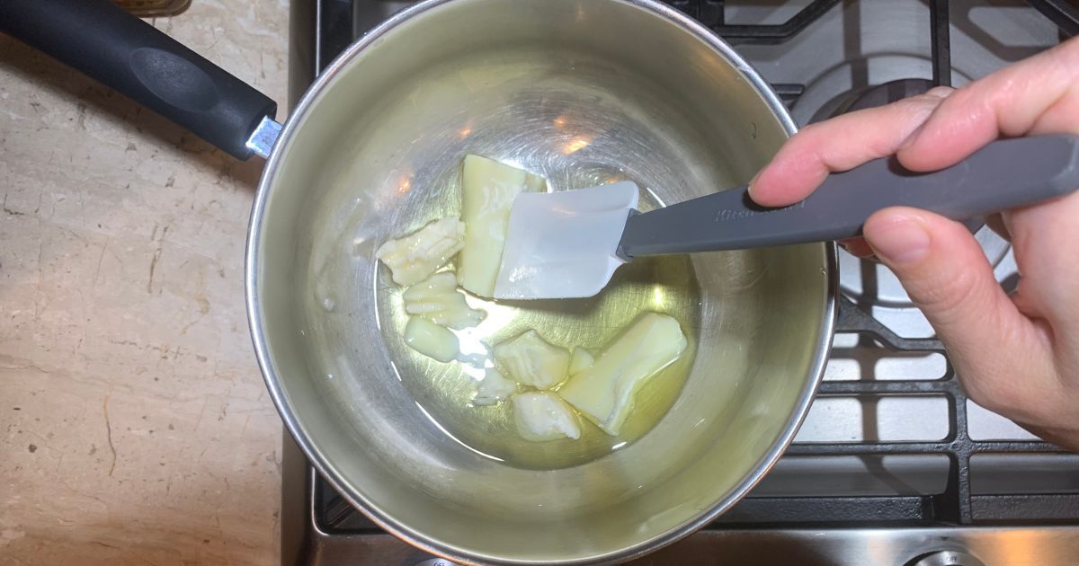 melting tallow and oil