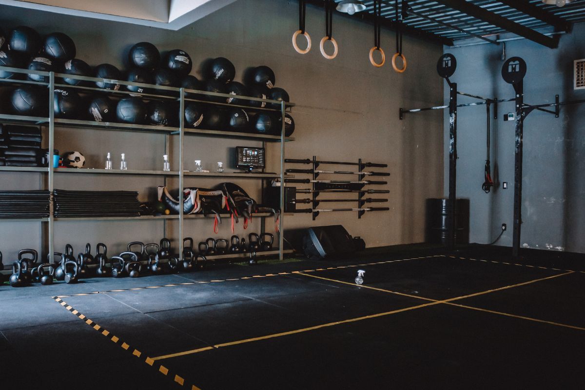 crossfit gym equipment